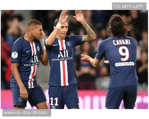 法甲焦点战圣埃蒂安主场迎战巴黎圣日耳曼全力争胜